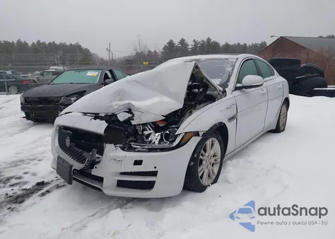 2017 Jaguar Xe 20D Premium z USA, uszkodzony, nr VIN SAJAJ4BN4HA952296